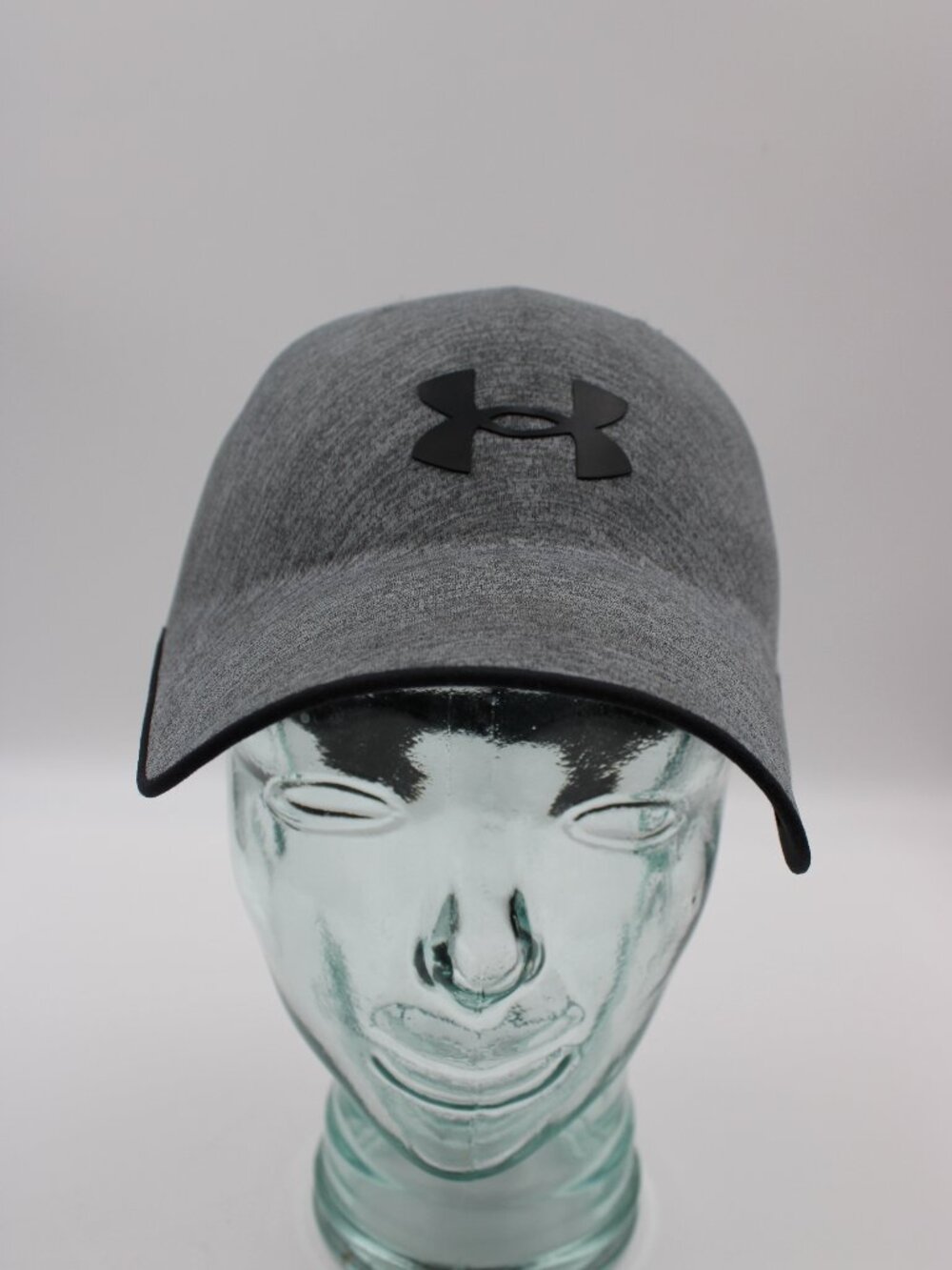 Under Armour StealthForm Uncrushable Hat Lightweight Performance Size L/XL Gray